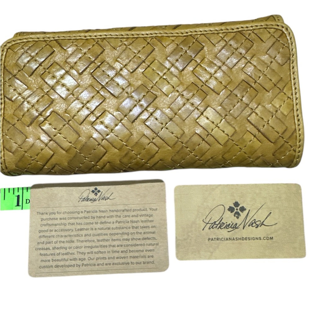 Patricia Nash Yellow Rattan Tri- fold Woven Clutch Wallets RFID - Picture 3 of 12
